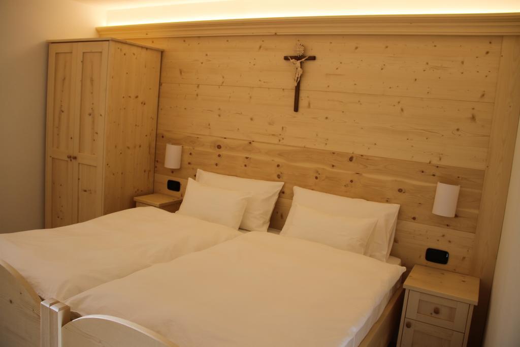 La Lum De Roisc Hotel Soraga Kültér fotó